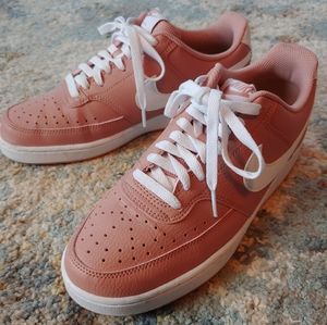 Nike Court Vision Lo Sneakers